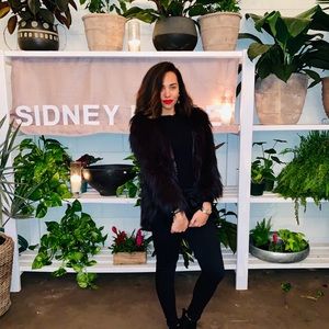 Meet your Posher, Souhaila